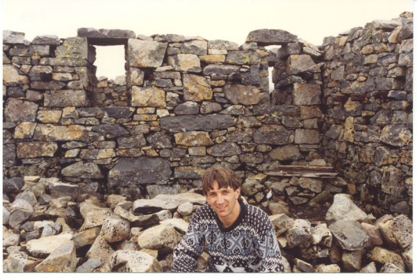 ruins of old observatory on ben nevis