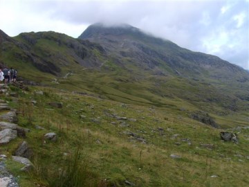 Path climbs towards Crib Goch